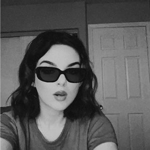 Meet your Posher, Kailie